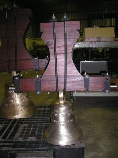 La campana restaurada