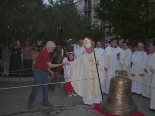 Benedicció de les campanes pel Bisbe