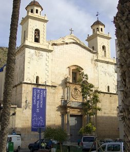 L. V. - La Cofradía de Monserrate restaurará las dos torres campanario del  Santuario