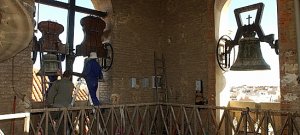 En 2006 se repararon las campanas de la Catedral de la ciudad. :: MANUEL PODIO