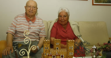 Ángel y Clara, en la residencia Alborada.  - AUTOR: RAMIRO