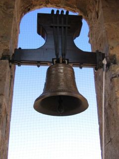 La campana restaurada - Autor: 2001 TÉCNICA Y ARTESANÍA S. L.
