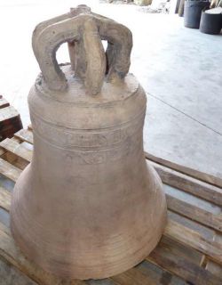 La campana antes de la restauración