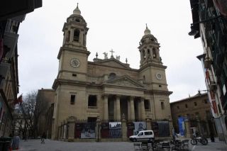 Imagen de la fachada de la catedral de Pamplona, ya restaurada - Autor: DIARIO DE NAVARRA