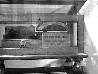 El timbre del Luna Park, en el museo del Hall de la Fama en Canastota, Estados Unidos.  - Autor: LA VOZ DE TANDIL
