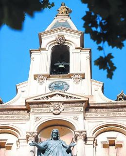 Iglesia Santa Felicitas, y su campanario, un clásico de Buenos Aires - Autor: CLARÍN