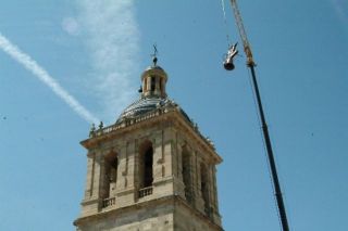 La Torre de las Campanas de la Catedral, de nuevo al completo