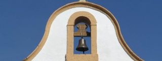 La nueva campana, de 40 kilos, está instalada desde el pasado 1 de noviembre - Autor: AYUNTAMIENTO DE TORREDEMBARRA