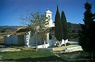La ermita de la Virgen del Loreto de Chelva, cuando aÚn tenía la campana. Foto Las Provincias
