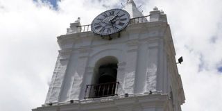 El trabajo estuvo a cargo de relojeros, restauradores y campaneros. En Bogotá hay unos 34 relojes en el espacio público.  - Autor: ORTEGA, Carlos / EL TIEMPO