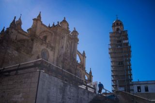  La Catedral de Jerez y su torre campanario, en actual proceso de restauración. - Autor: GARCÍA, Manu / LA VOZ DEL SUR