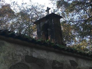 A Capela de Monte Torán quedou sen campá - Autor: QUE PASA NA COSTA