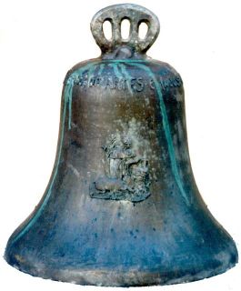 La campana durant la restauració de l'immoble - Autor: SEGURA MARTÍ, Josep Maria (Museu Arqueològic d'Alcoi)