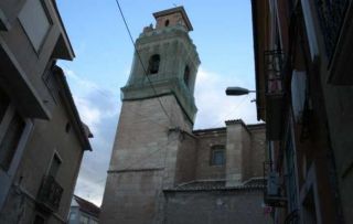 La torre donde se encuentra la campana de la que se desprendió el badajo - Autor: CRUCES, Abel