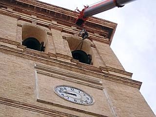 La bajada de las campanas - Foto INDUSTRIAS MANCLÚS S. C. V. (17-01-2007)