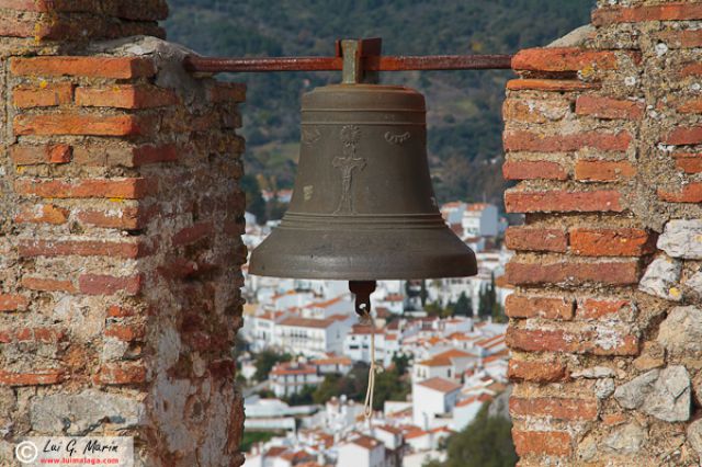 La campana - Autor: G. MARÍN, Luis