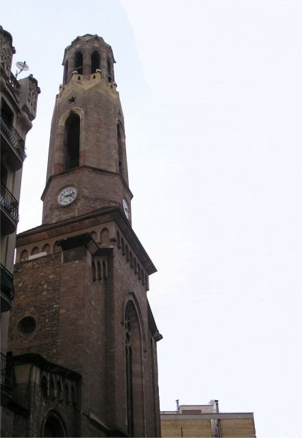 Imatge del campanar en la seva forma actual.